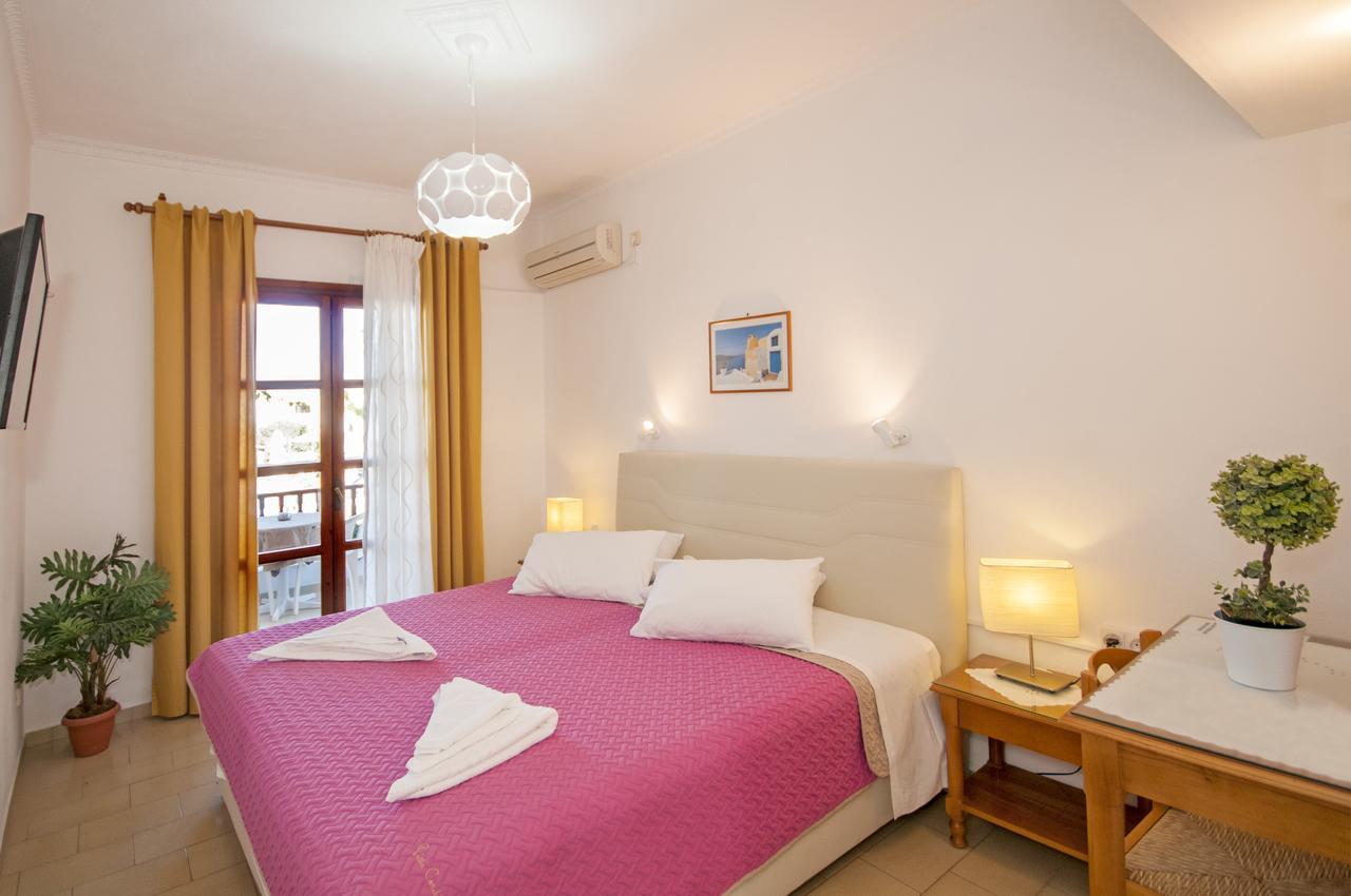Santa Elena Otel Kamári Dış mekan fotoğraf
